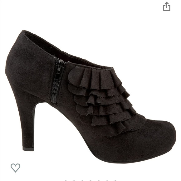 Madden Girl Stilettos - Picture 4 of 6